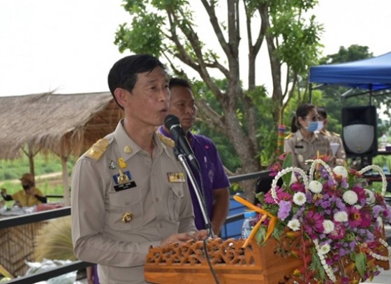 กำแพงเพชร-เทศบาลตำบลเทพนคร ต้อนคณะกรรมการตรวจประเมินผลงานและตัดสินการคัดเลือกหมู่บ้านเข้มแข็งตามแนวทาง 