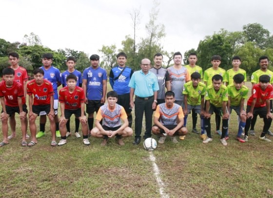 กำแพงเพชร-องค์การบริหารส่วนตำบลวังตะแบก เปิดการแข่งขันกีฬาฟุตบอลลอยกระทง คัพ 