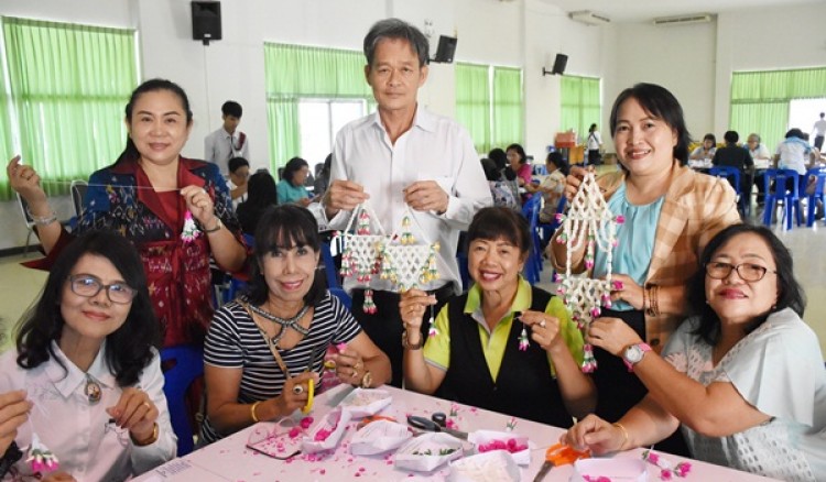 เปิดโครงการพัฒนาศักยภาพกลุ่มองค์กรสตรีในเขตเทศบาลเมืองกำแพงเพชร