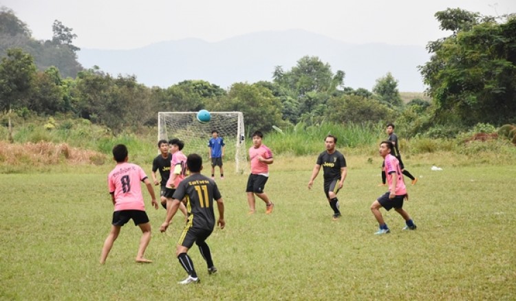 การแข่งขันฟุตบอล 7 คน ปีใหม่ชน เผ่าม้ง บ้านป่าคา